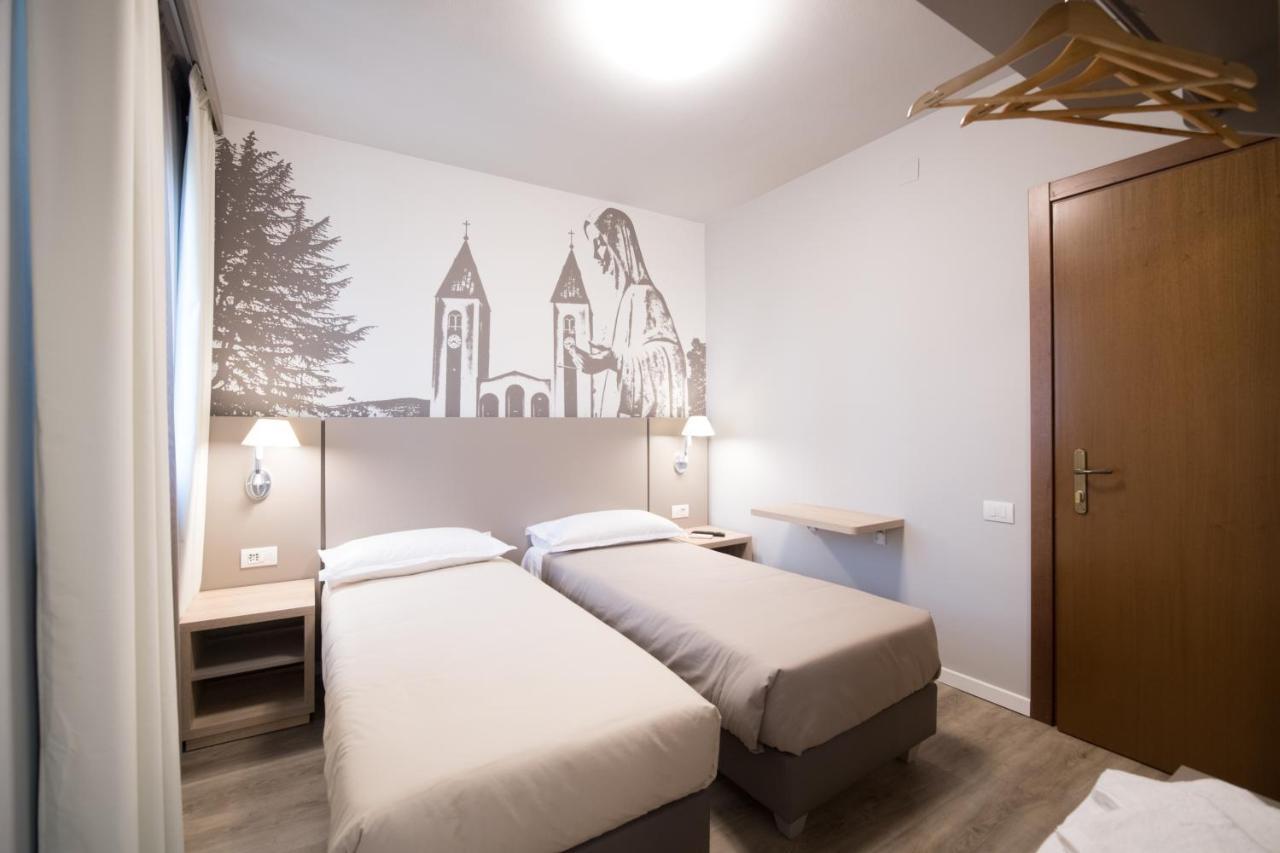Al Santuario Di Fiorano Charming Hostel *